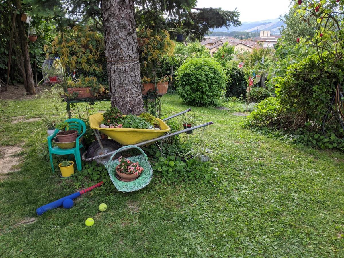 Nel Giardino Di Oz Bed & Breakfast Fornovo di Taro Exterior photo
